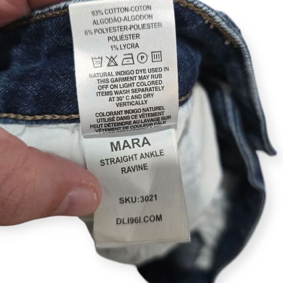 DL1961 Size 32 Mara Jeans Womens Straight Ankle Cropped Raw Hem Blue Denim - Picture 4 of 5